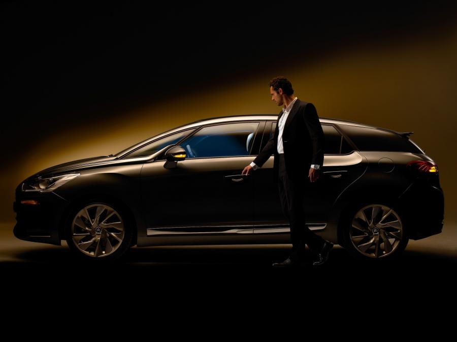  Citroen DS5 2012 года  (фото 172 из 182)